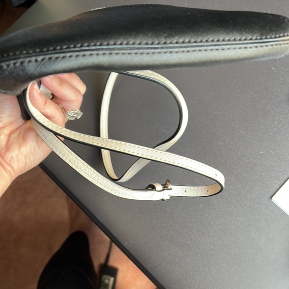 kate spade Bags Euc Kate Spade Off White And Black Crossbody Purse